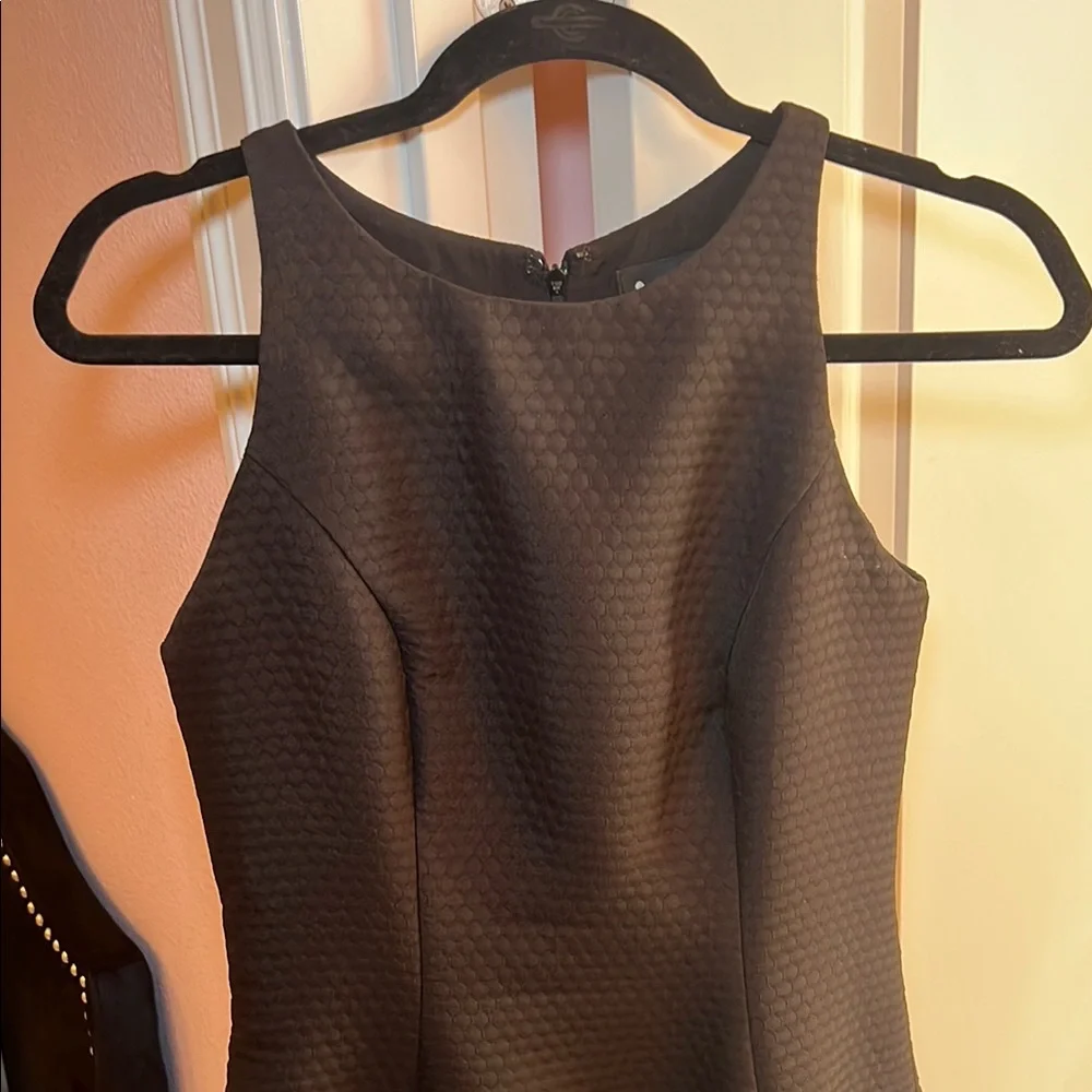 Mac Duggal Black Sleeveless Dress - Picture 2 of 3